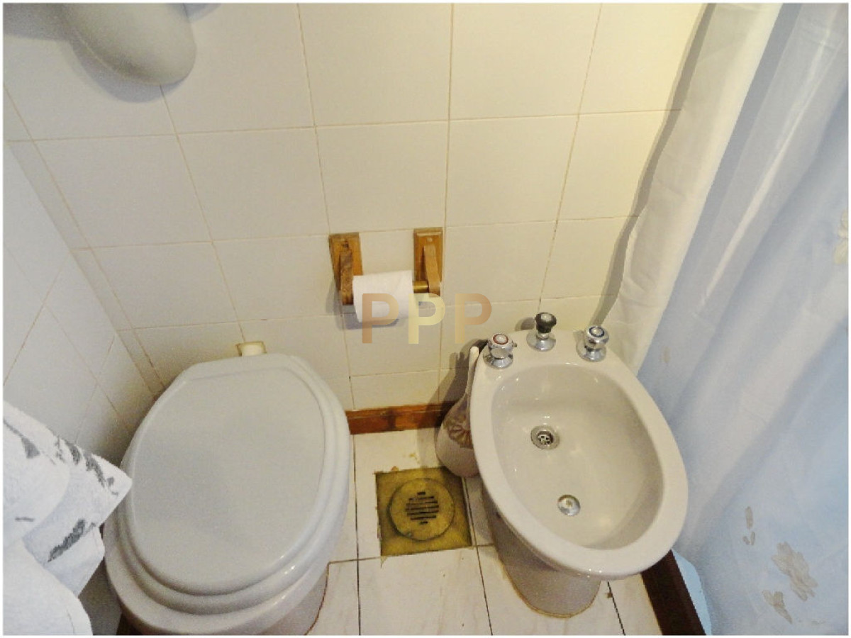 Casa ID.1696 - Casa en Mansa, 4 dormitorios *