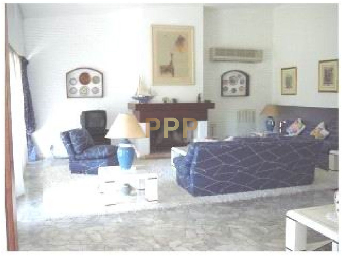 Casa ID.1700 - Casa en Mansa, 4 dormitorios *