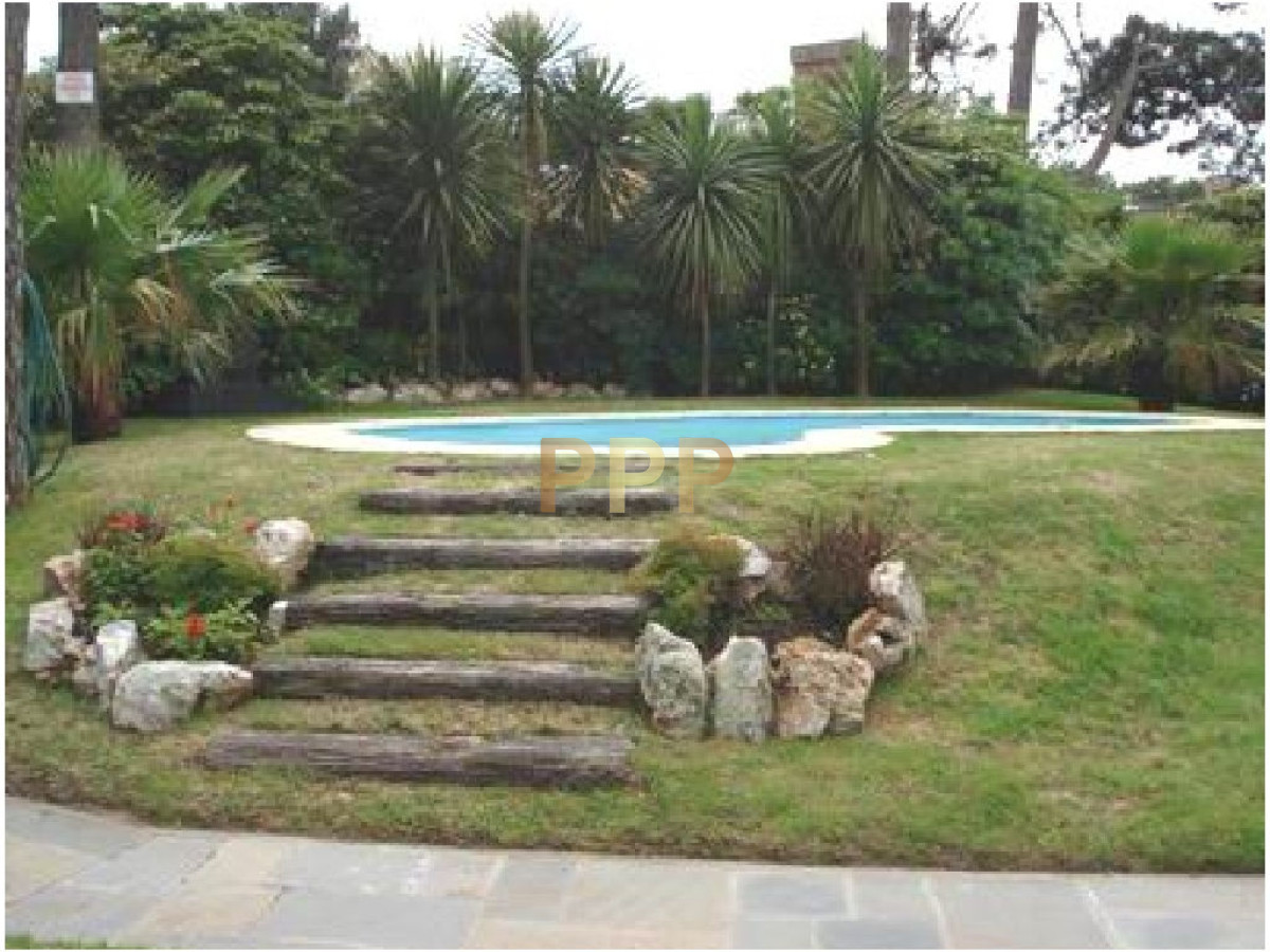 Casa ID.1701 - Casa en Mansa, 4 dormitorios *