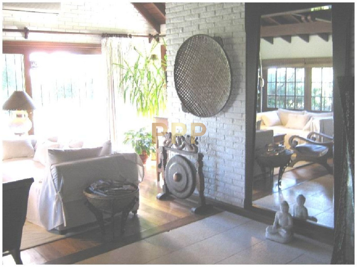 Casa ID.1701 - Casa en Mansa, 4 dormitorios *