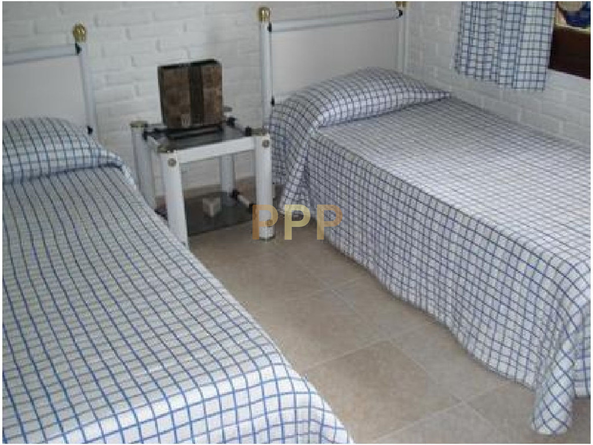 Casa ID.1701 - Casa en Mansa, 4 dormitorios *