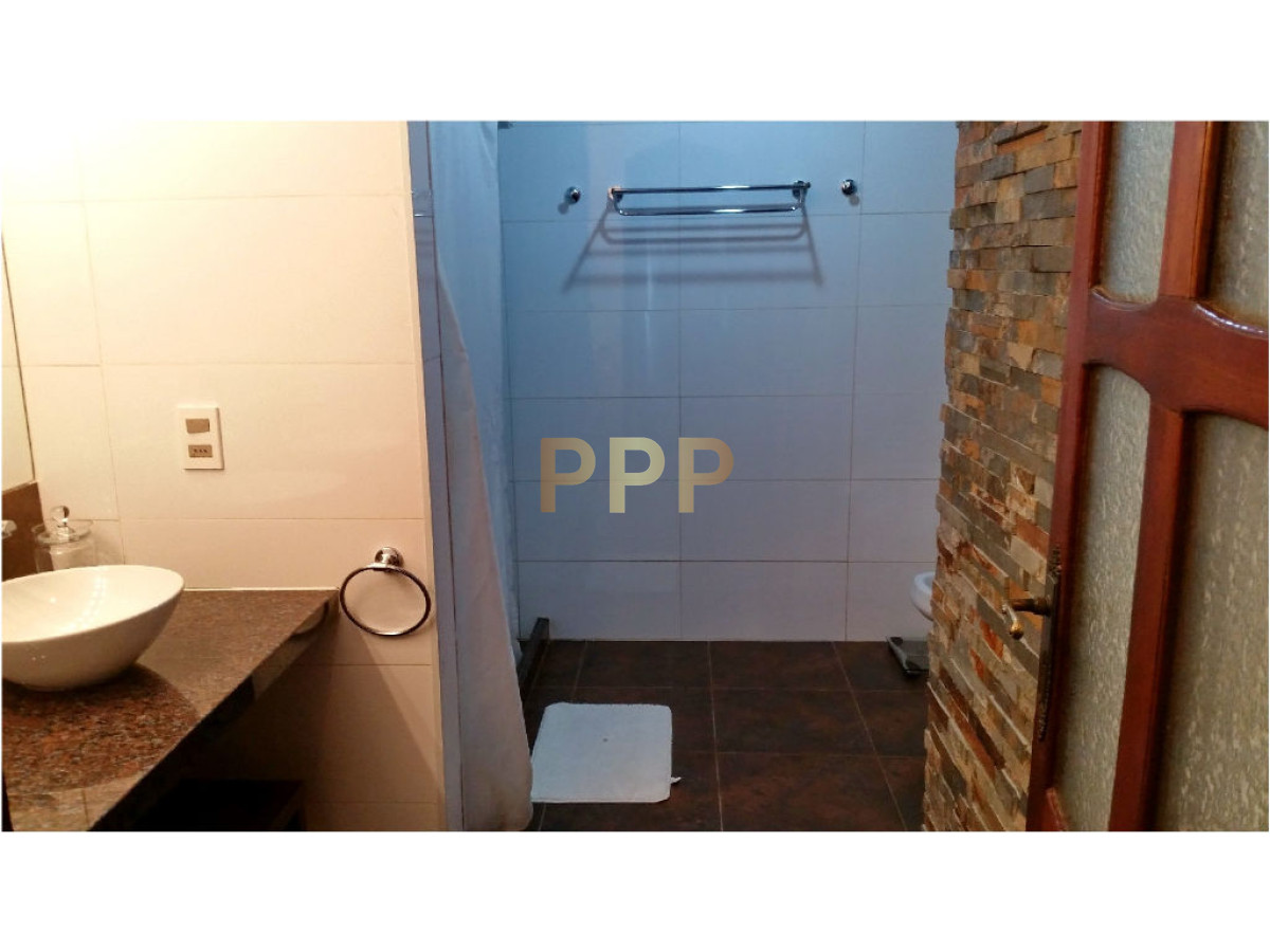 Casa ID.1702 - Casa en Pinares, 3 dormitorios *