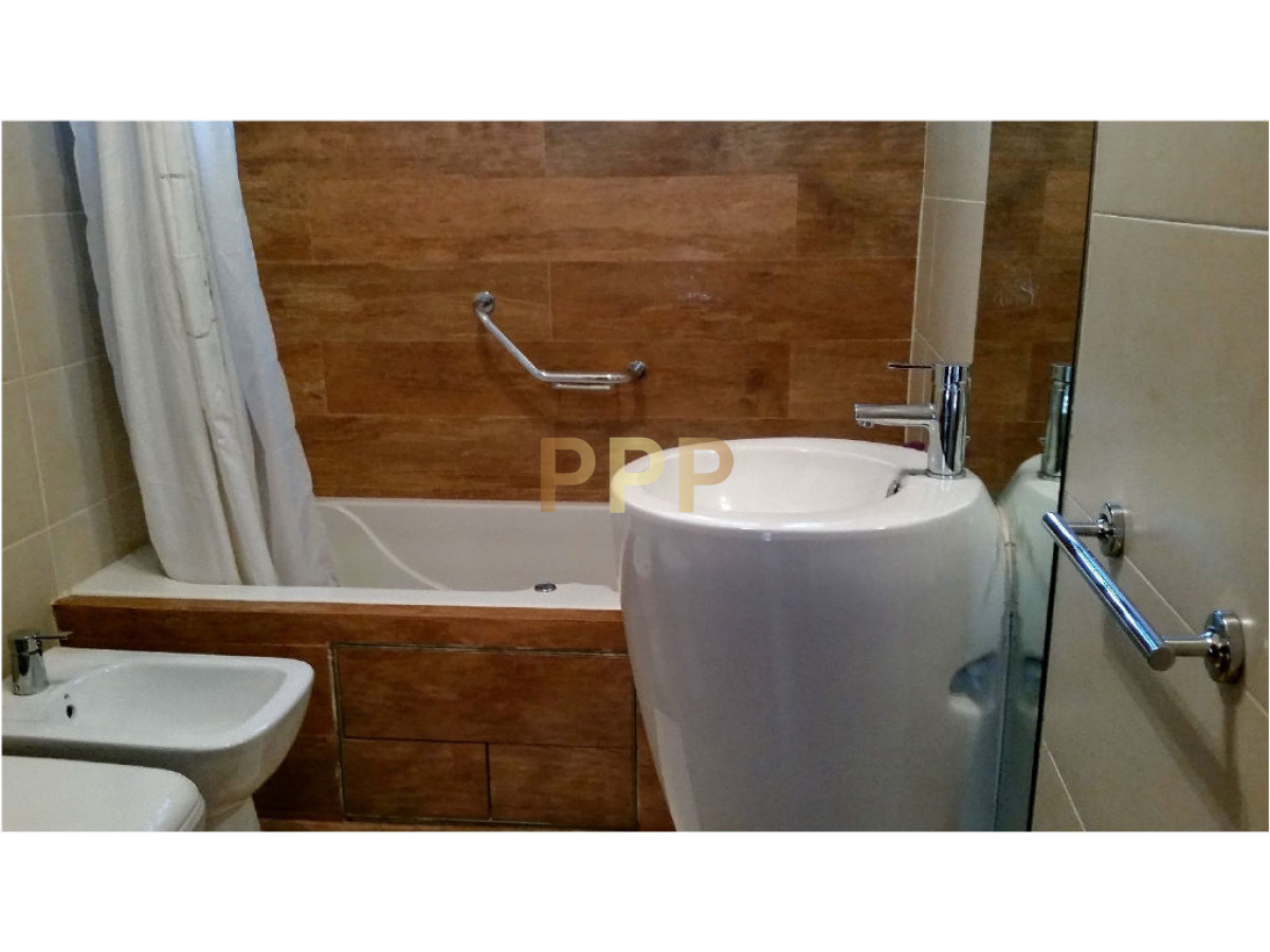 Casa ID.1702 - Casa en Pinares, 3 dormitorios *