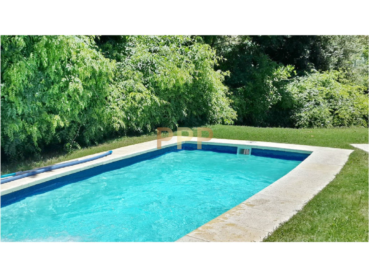 Casa ID.1702 - Casa en Pinares, 3 dormitorios *