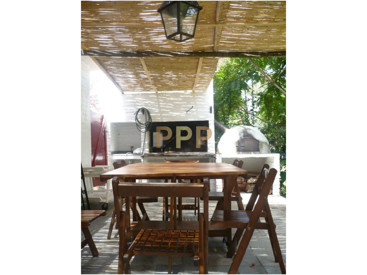 Casa ID.1702 - Casa en Pinares, 3 dormitorios *