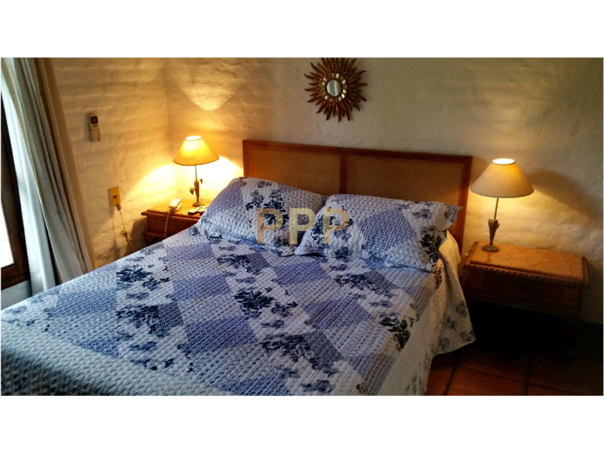 Casa ID.1702 - Casa en Pinares, 3 dormitorios *