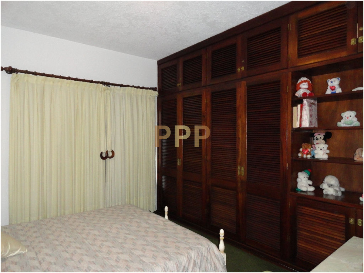 Casa ID.1708 - En alquiler.. amplia casa con capacidad para 10 personas. 