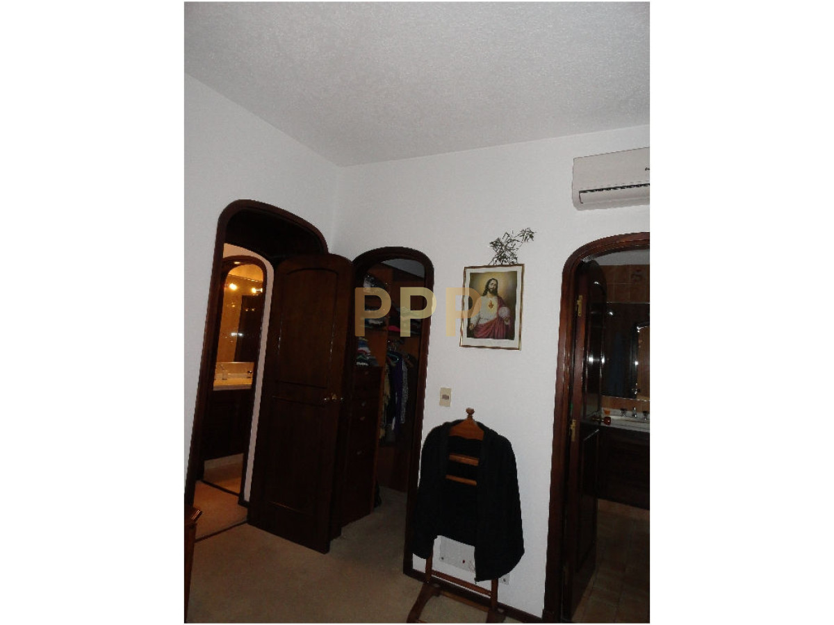 Casa ID.1708 - En alquiler.. amplia casa con capacidad para 10 personas. 