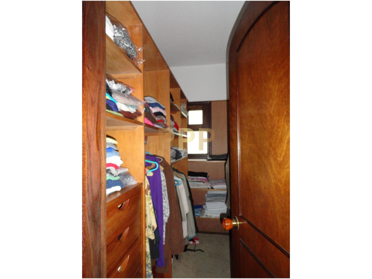 Casa ID.1708 - En alquiler.. amplia casa con capacidad para 10 personas. 