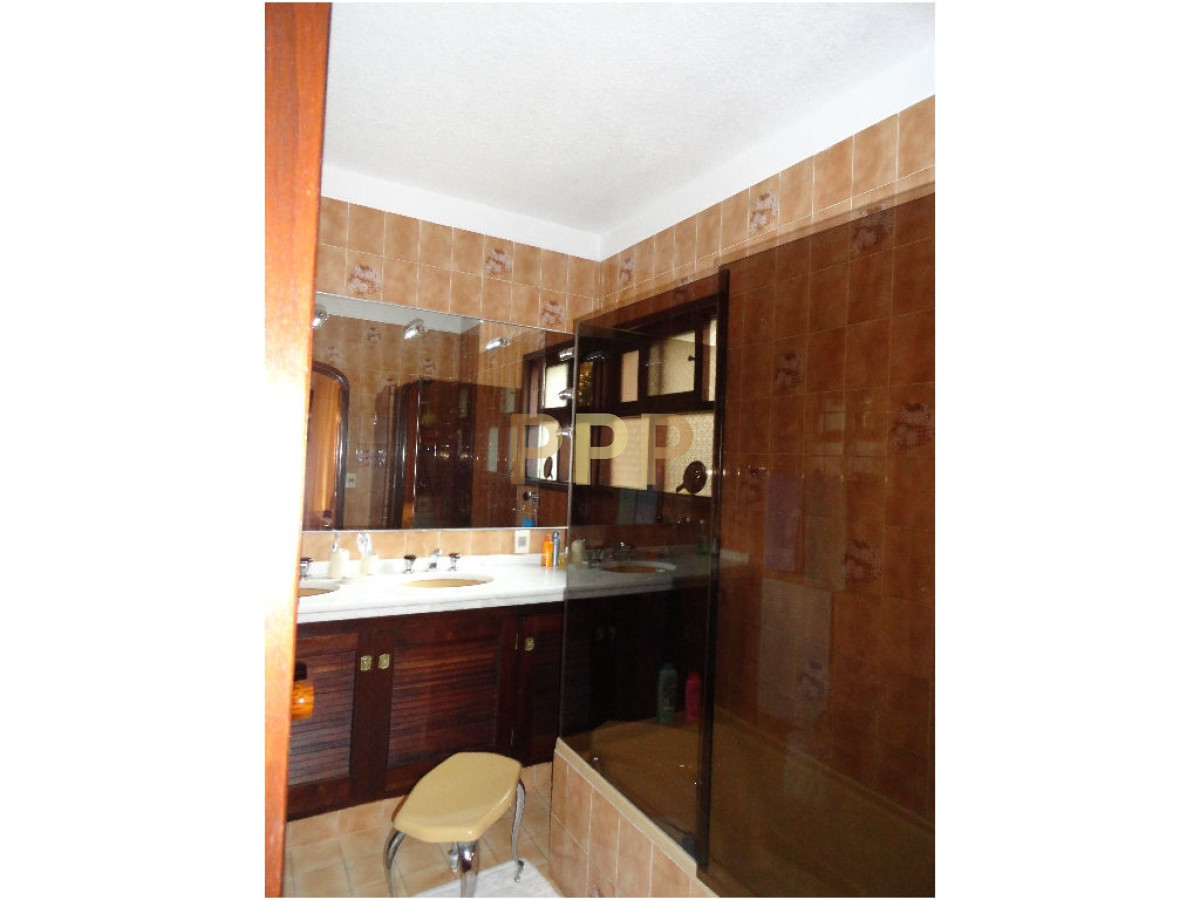 Casa ID.1708 - En alquiler.. amplia casa con capacidad para 10 personas. 