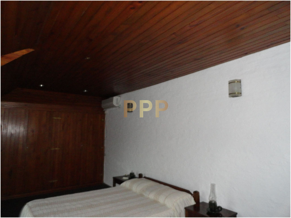 Casa ID.1708 - En alquiler.. amplia casa con capacidad para 10 personas. 