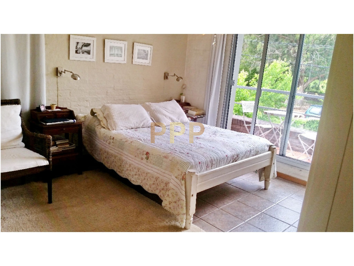 Casa ID.1741 - En  venta casa 4 dormitorios, con piscina en Pinares, Punta del Este