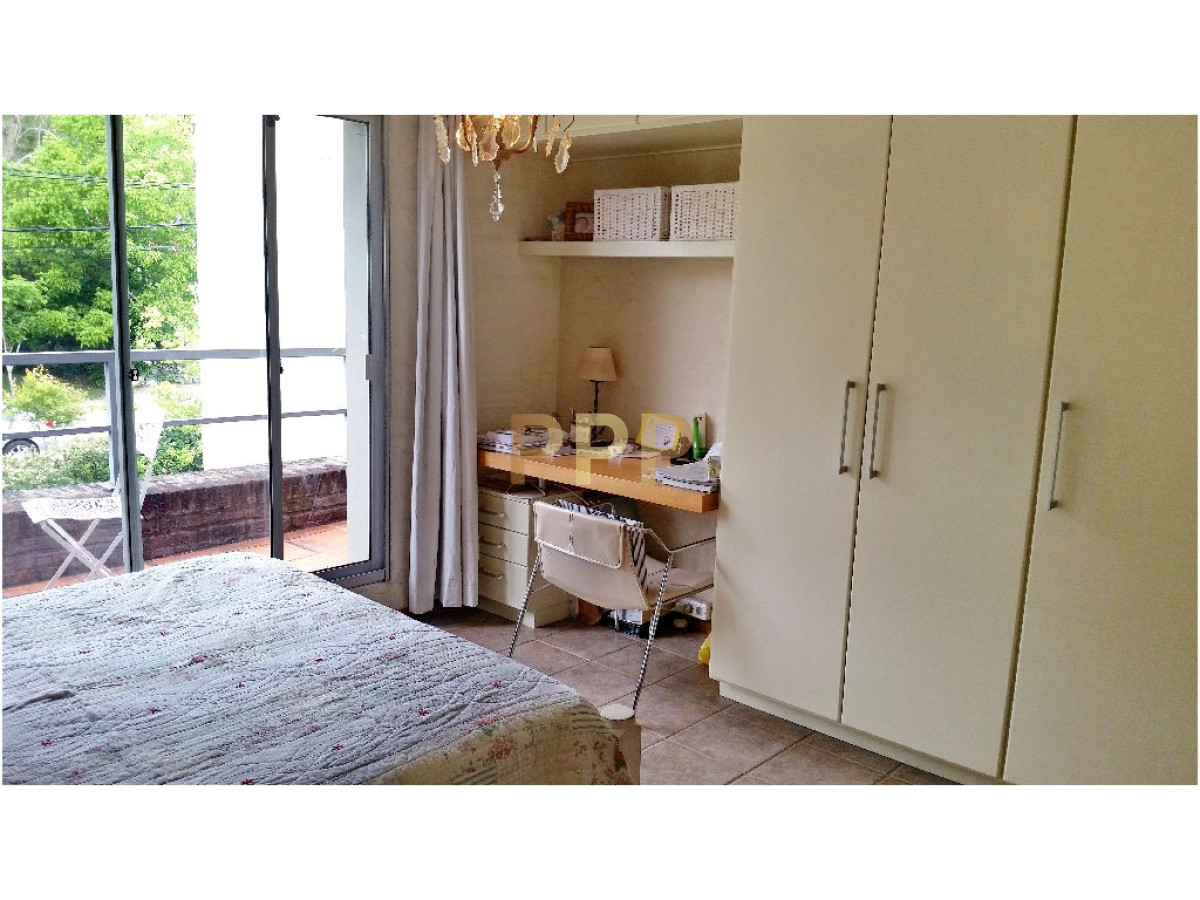 Casa ID.1741 - En  venta casa 4 dormitorios, con piscina en Pinares, Punta del Este