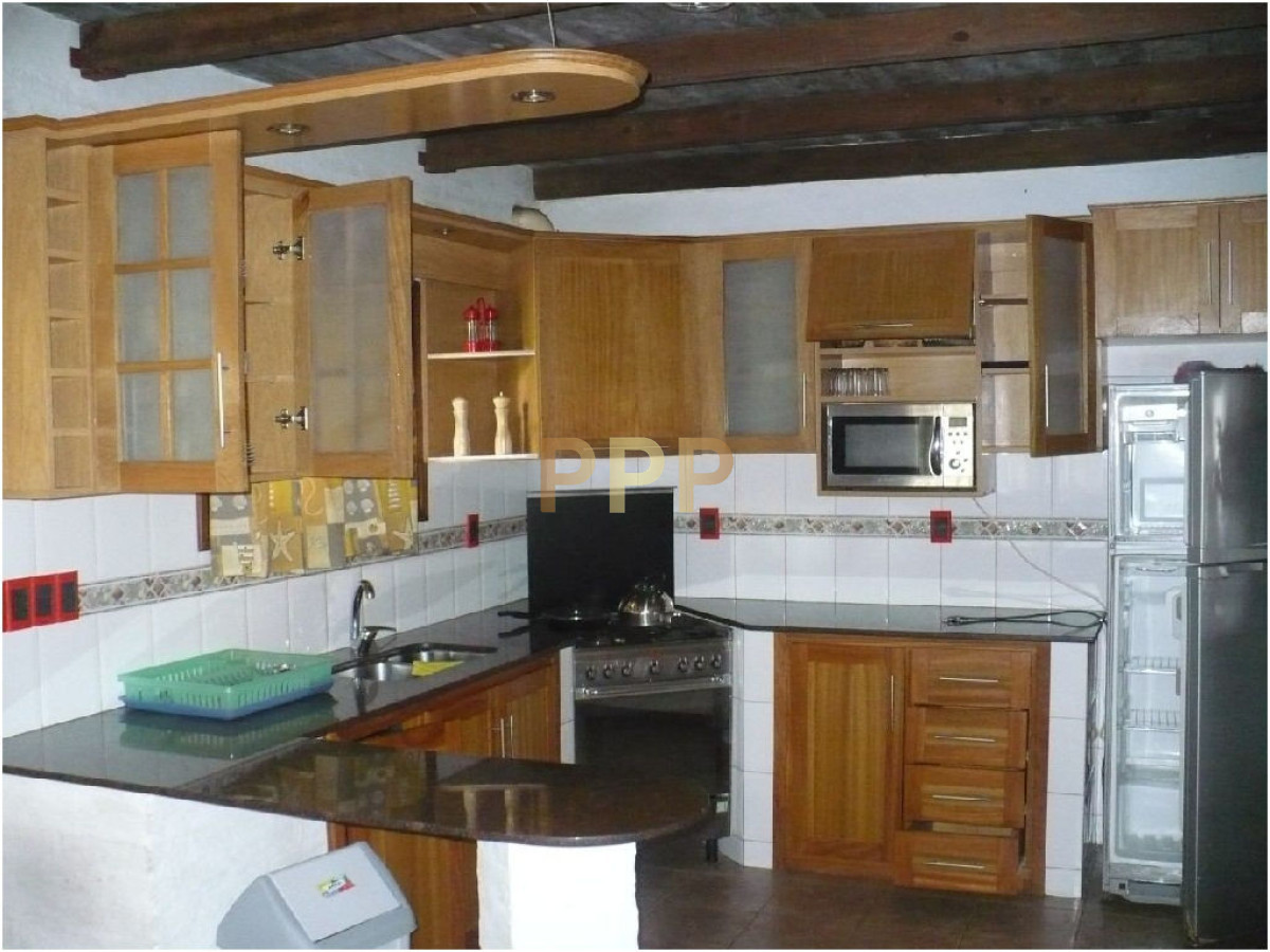 Casa ID.1567 - HERMOSA CASA EN ALQUILER ANUAL 