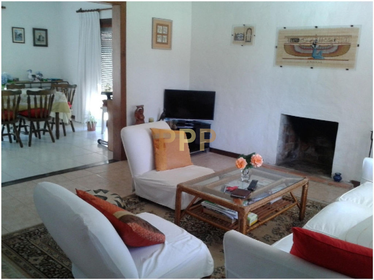 Casa ID.1570 - Casa en Laguna Blanca, 2 dormitorios *