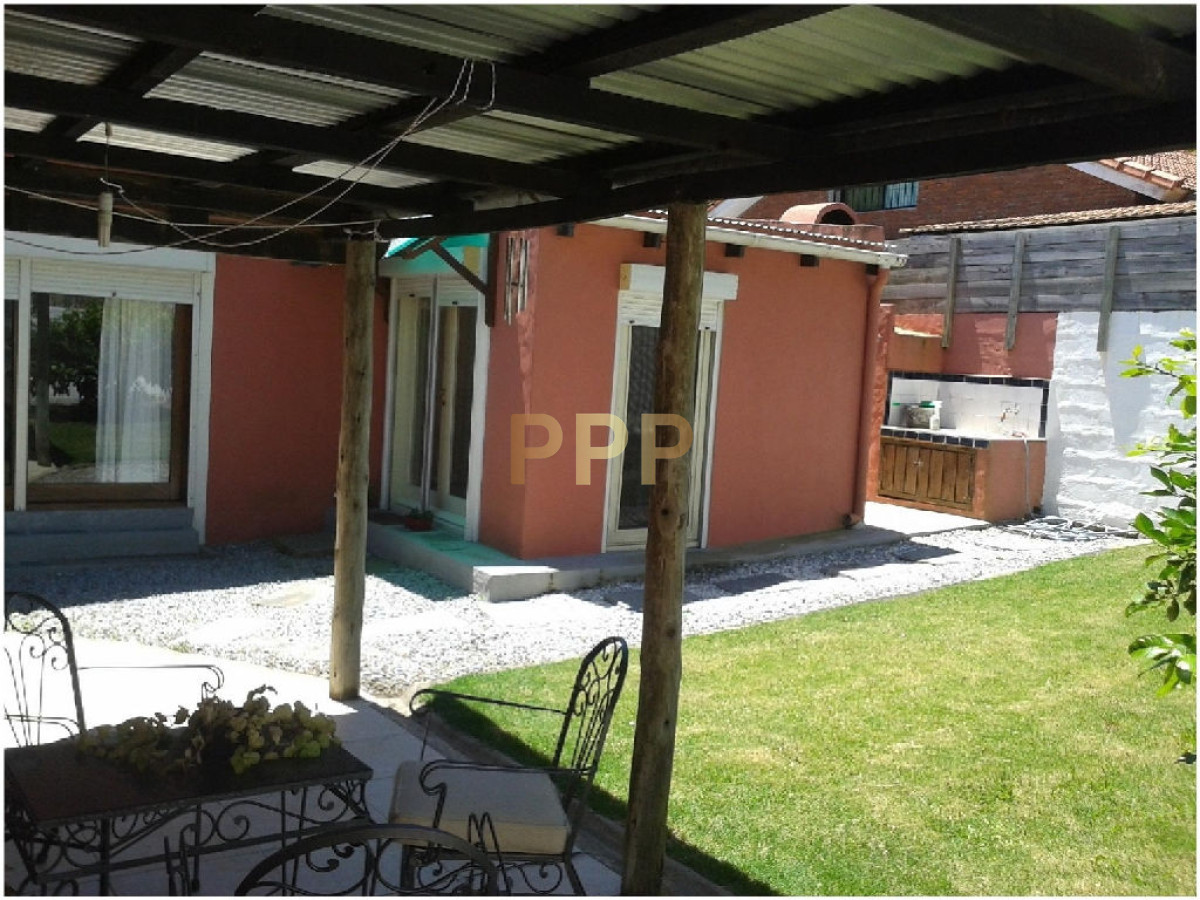 Casa ID.1570 - Casa en Laguna Blanca, 2 dormitorios *