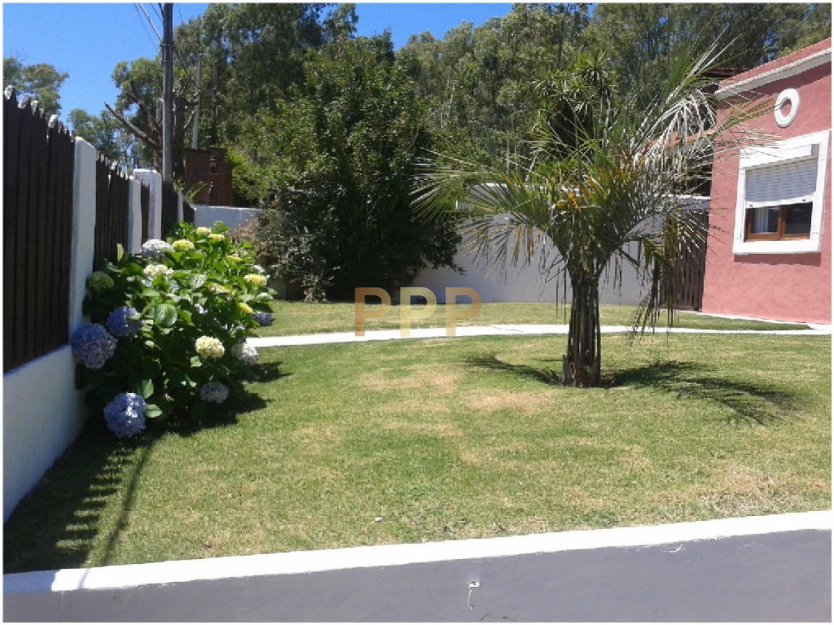 Casa ID.1570 - Casa en Laguna Blanca, 2 dormitorios *