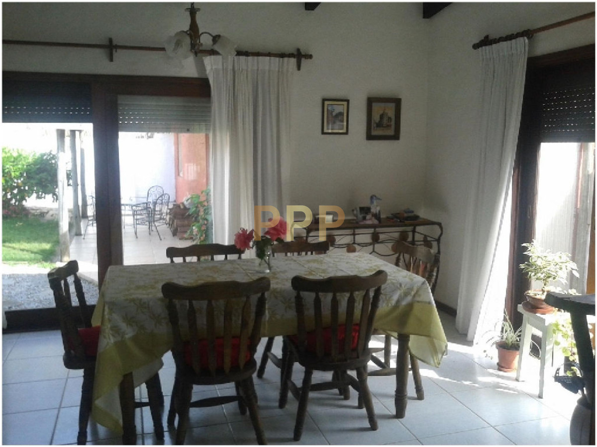 Casa ID.1570 - Casa en Laguna Blanca, 2 dormitorios *