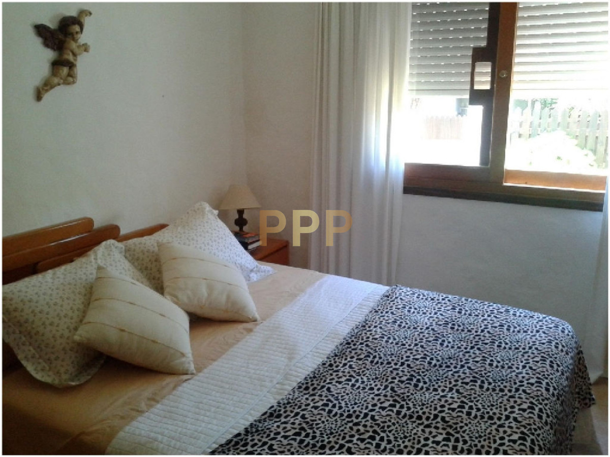 Casa ID.1570 - Casa en Laguna Blanca, 2 dormitorios *