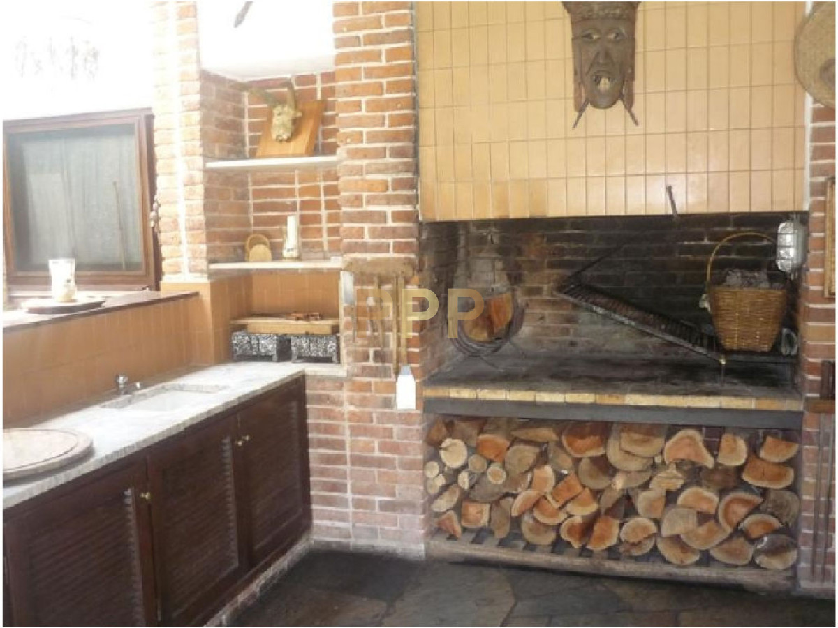 Casa ID.1580 - Casa en venta. Excelente zona.Punta del este. Ambientes amplios, confortables.