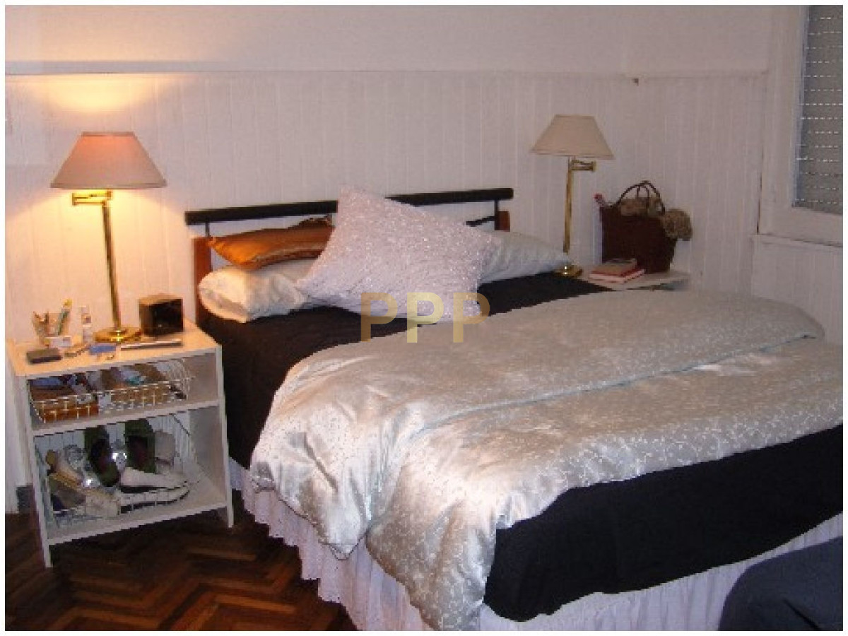 Casa ID.1591 - Casa en venta, a dos cuadras del mar, Playa mansa - Punta del Este.