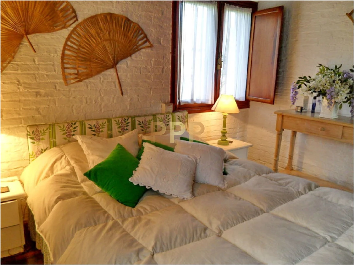 Casa ID.1548 - Casa en Pinares, 3 dormitorios *