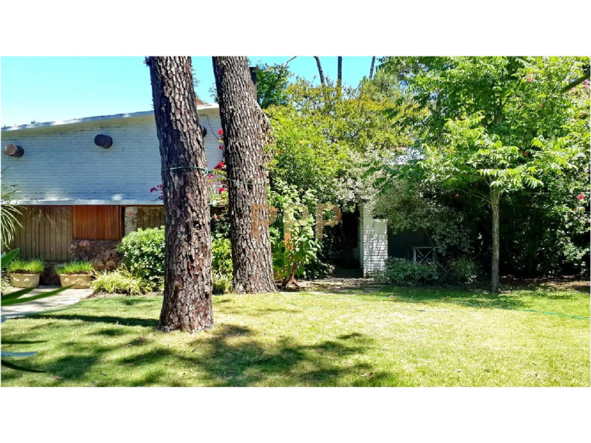 Casa ID.1548 - Casa en Pinares, 3 dormitorios *