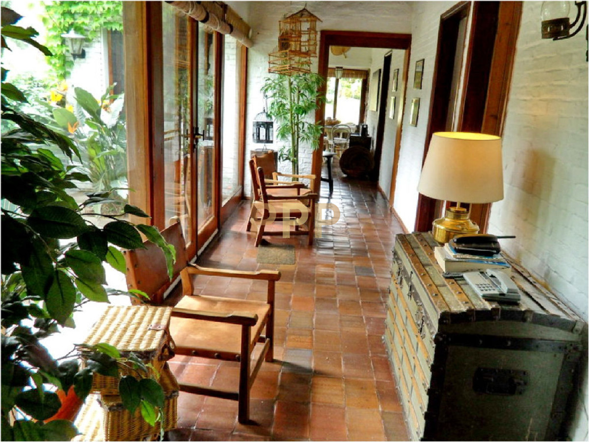 Casa ID.1548 - Casa en Pinares, 3 dormitorios *