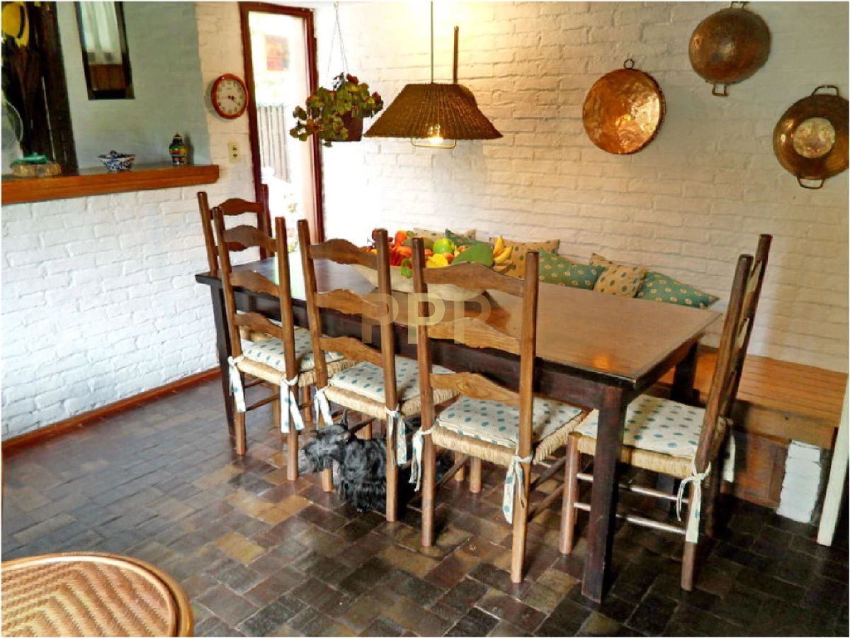 Casa ID.1548 - Casa en Pinares, 3 dormitorios *