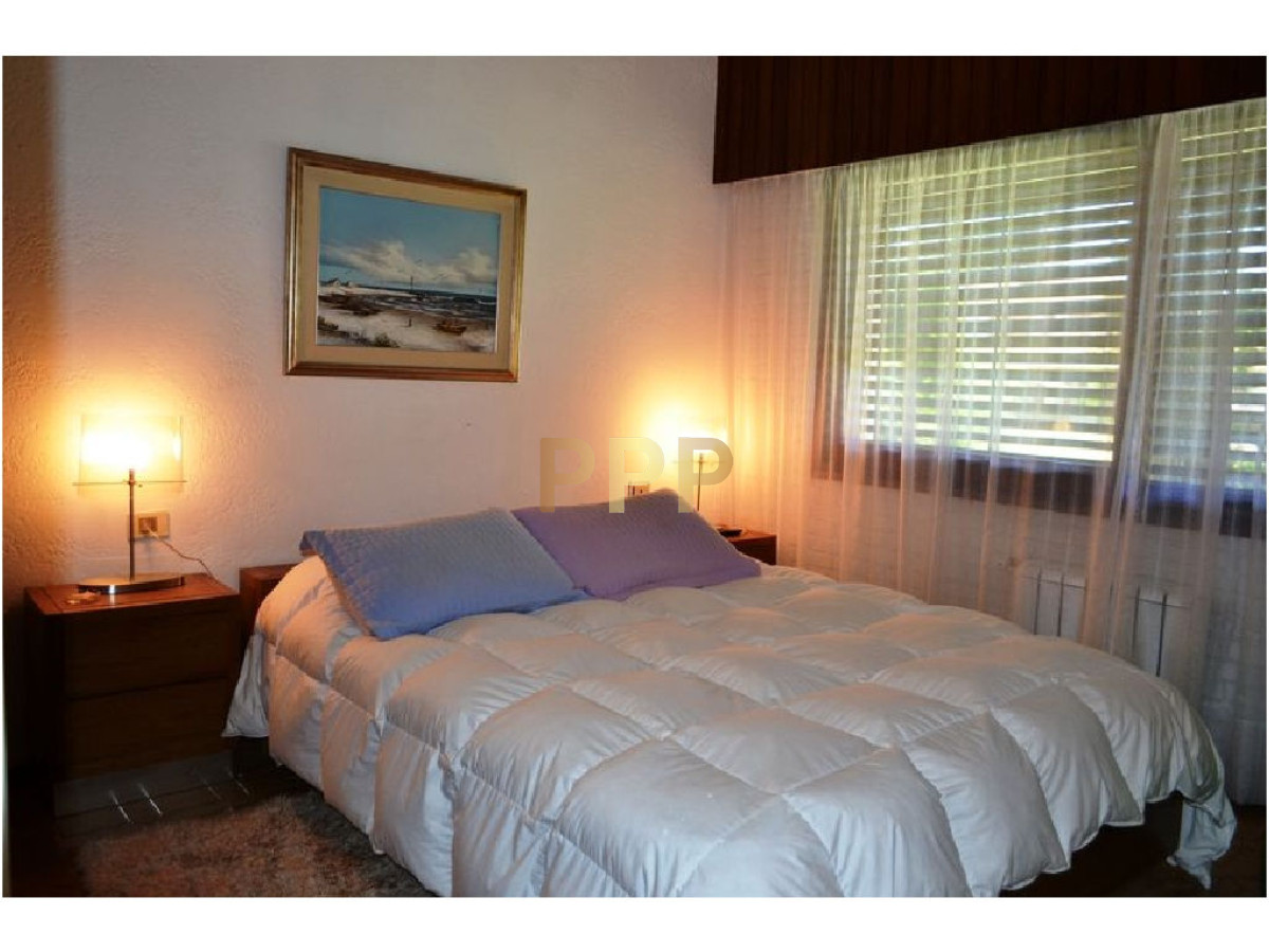 Casa ID.1615 - Casa en venta. Zona Cantegril. Punta del este.