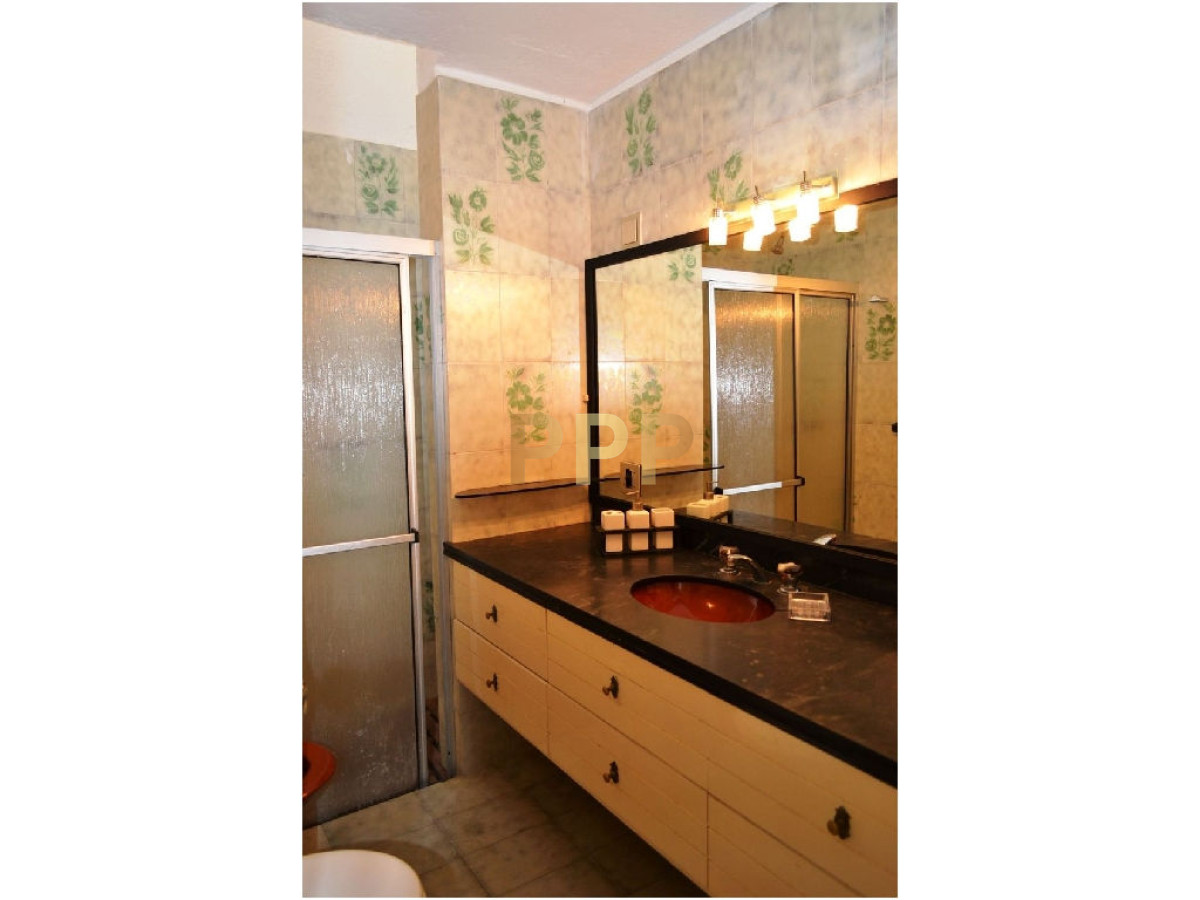 Casa ID.1615 - Casa en venta. Zona Cantegril. Punta del este.