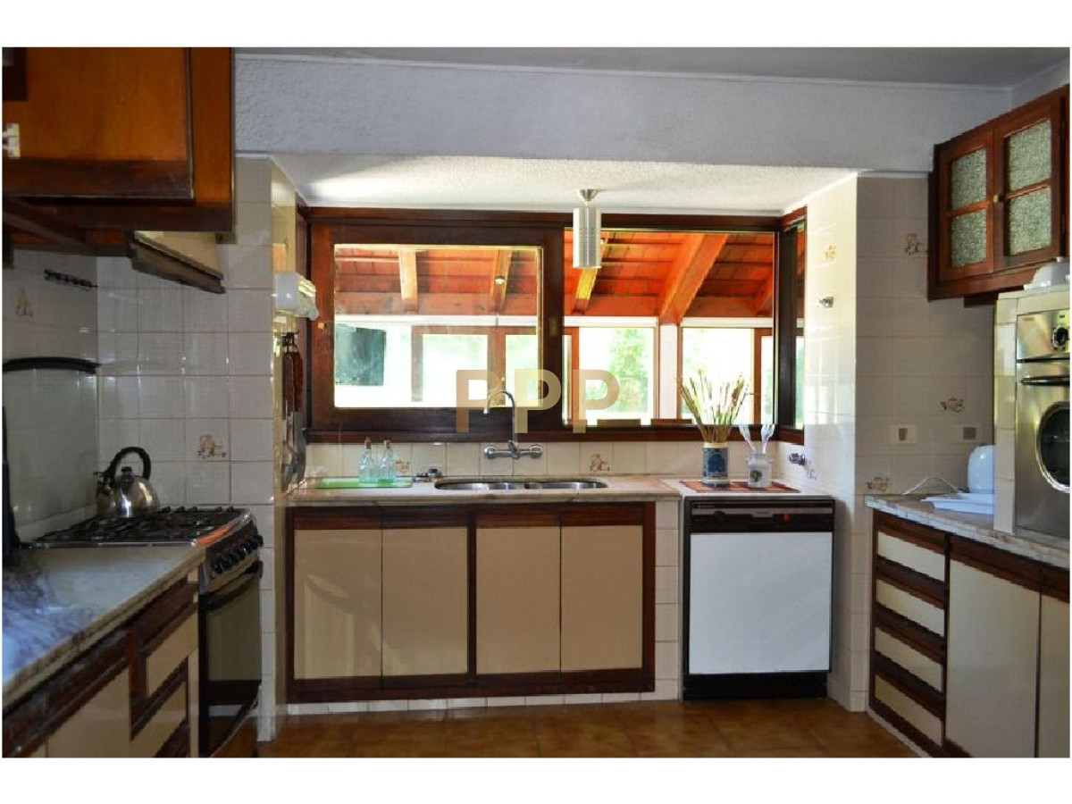 Casa ID.1615 - Casa en venta. Zona Cantegril. Punta del este.