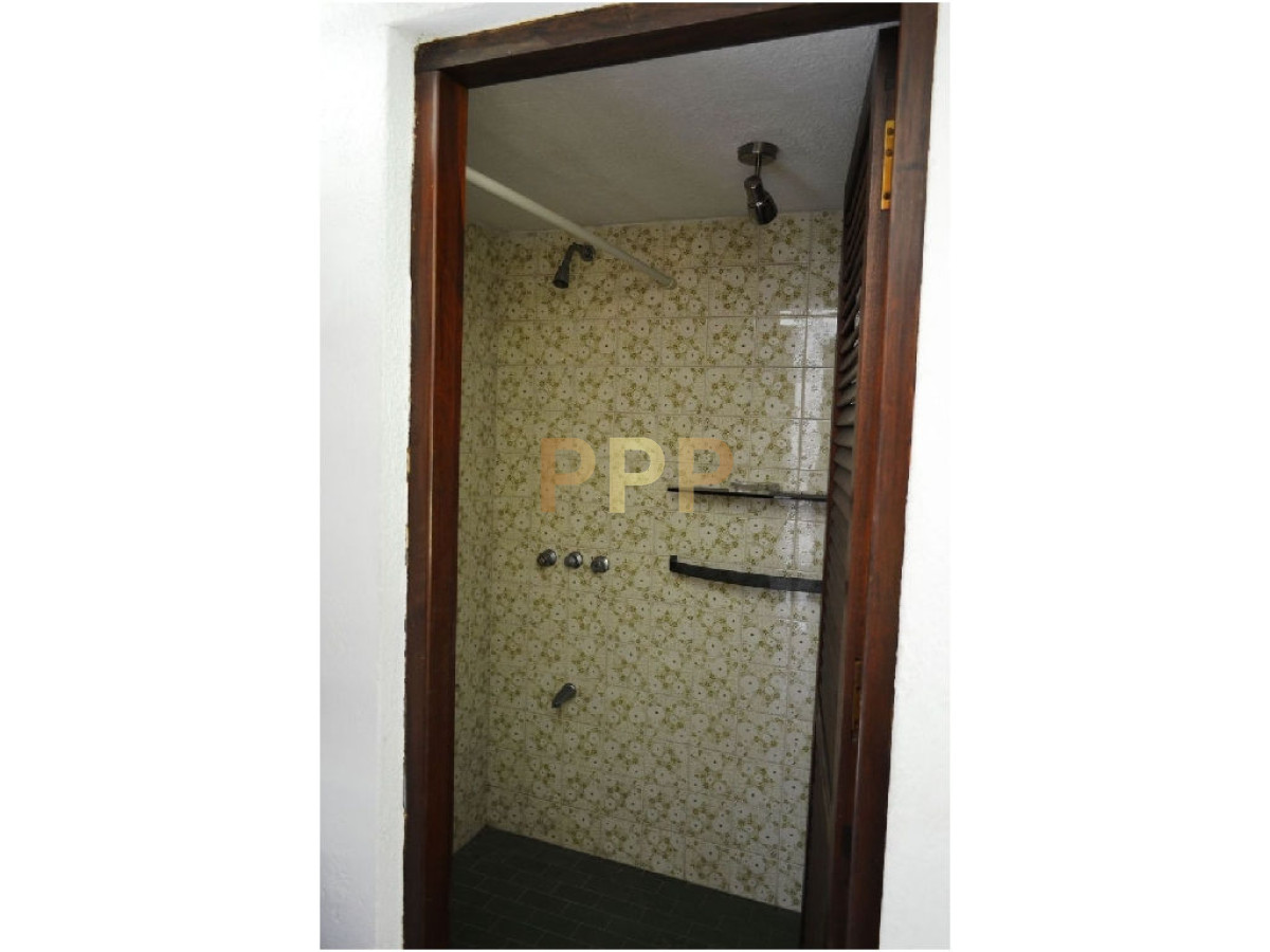 Casa ID.1615 - Casa en venta. Zona Cantegril. Punta del este.