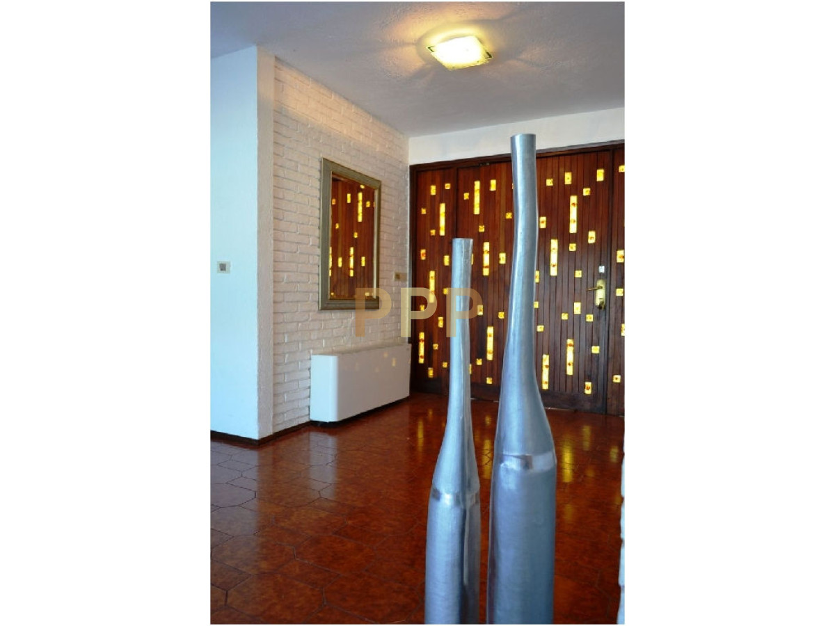 Casa ID.1615 - Casa en venta. Zona Cantegril. Punta del este.