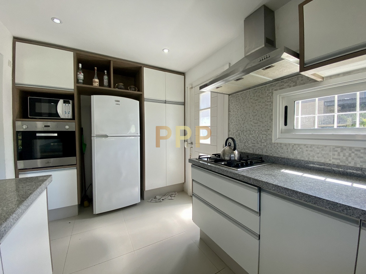 Casa ID.3676 - Casa en alquiler anual en Montoya!!! 