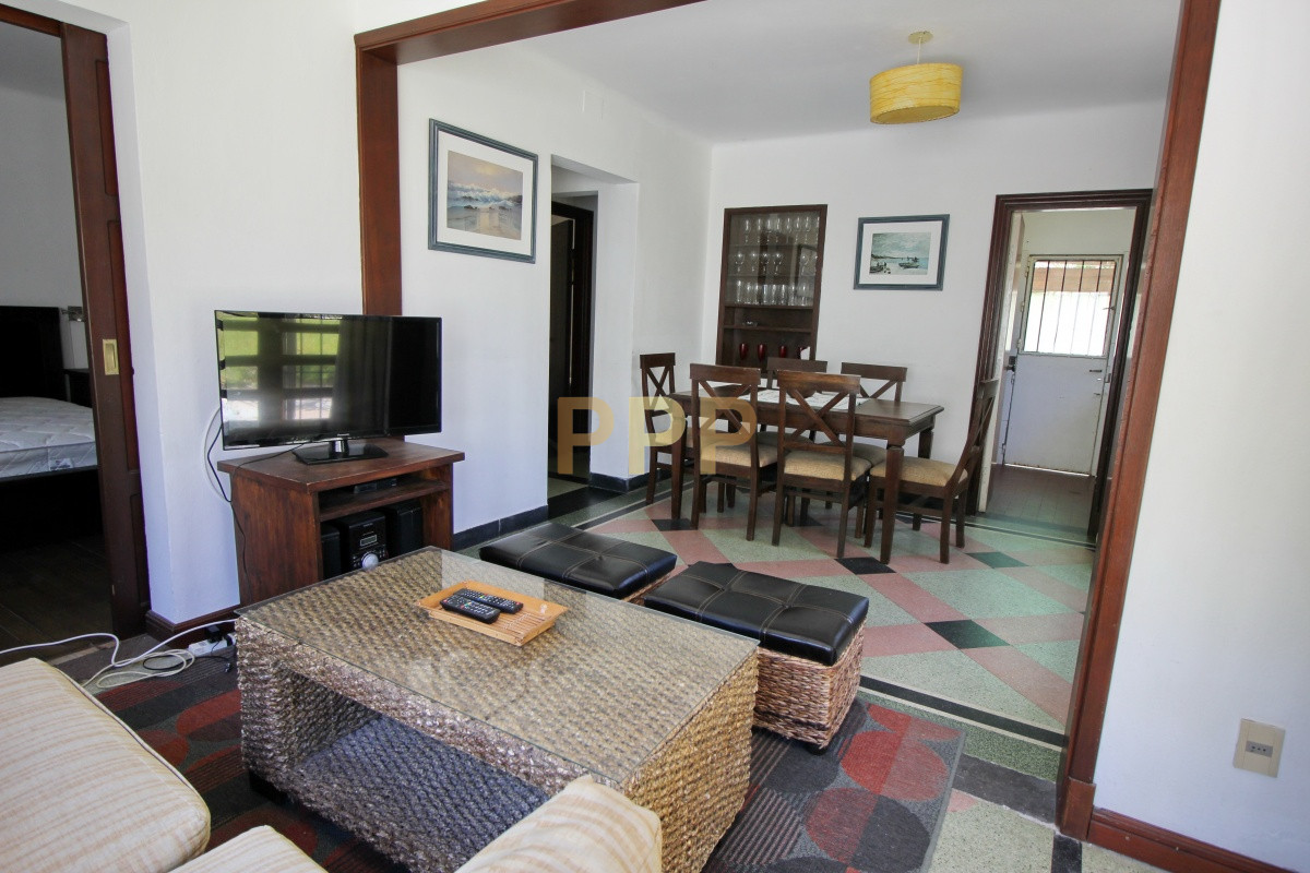 Casa ID.1712 - Casa en venta. Zona Aidy Grill.  A dos cuadras del mar!