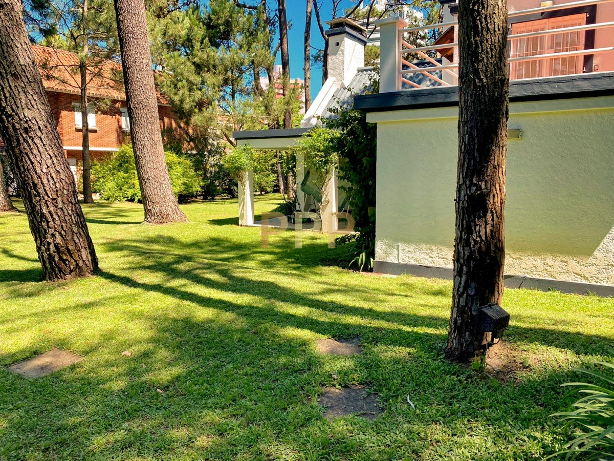 Casa ID.1675 - Casa en Brava, 3 dormitorios y demás con piscina!!!
