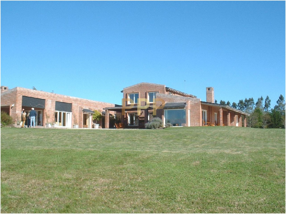 Chacra ID.2050 - 