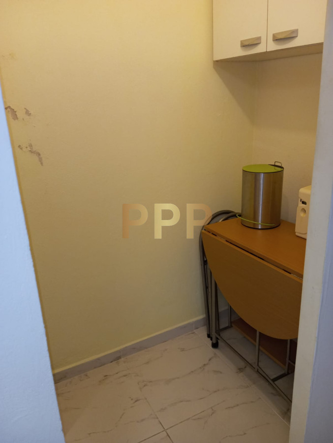 Local Comercial ID.4052 - En venta, local en el centro de Maldonado.