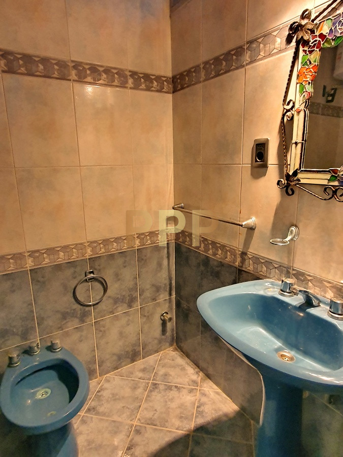 Local Comercial ID.3274 - Alquilo amplio local a la calle, Roosevelt, Punta del Este