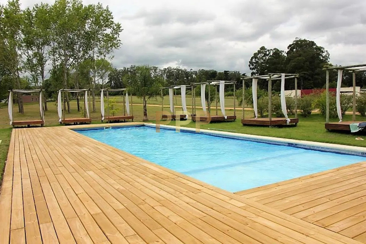 Terreno ID.3304 - Vendo Terreno 1.500 m2 en Bario Privado Verde Mora