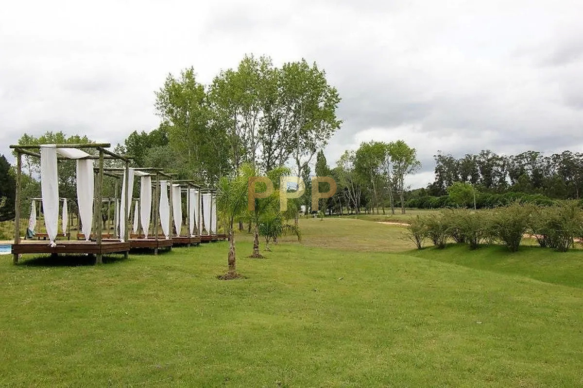 Terreno ID.3304 - Vendo Terreno 1.500 m2 en Bario Privado Verde Mora