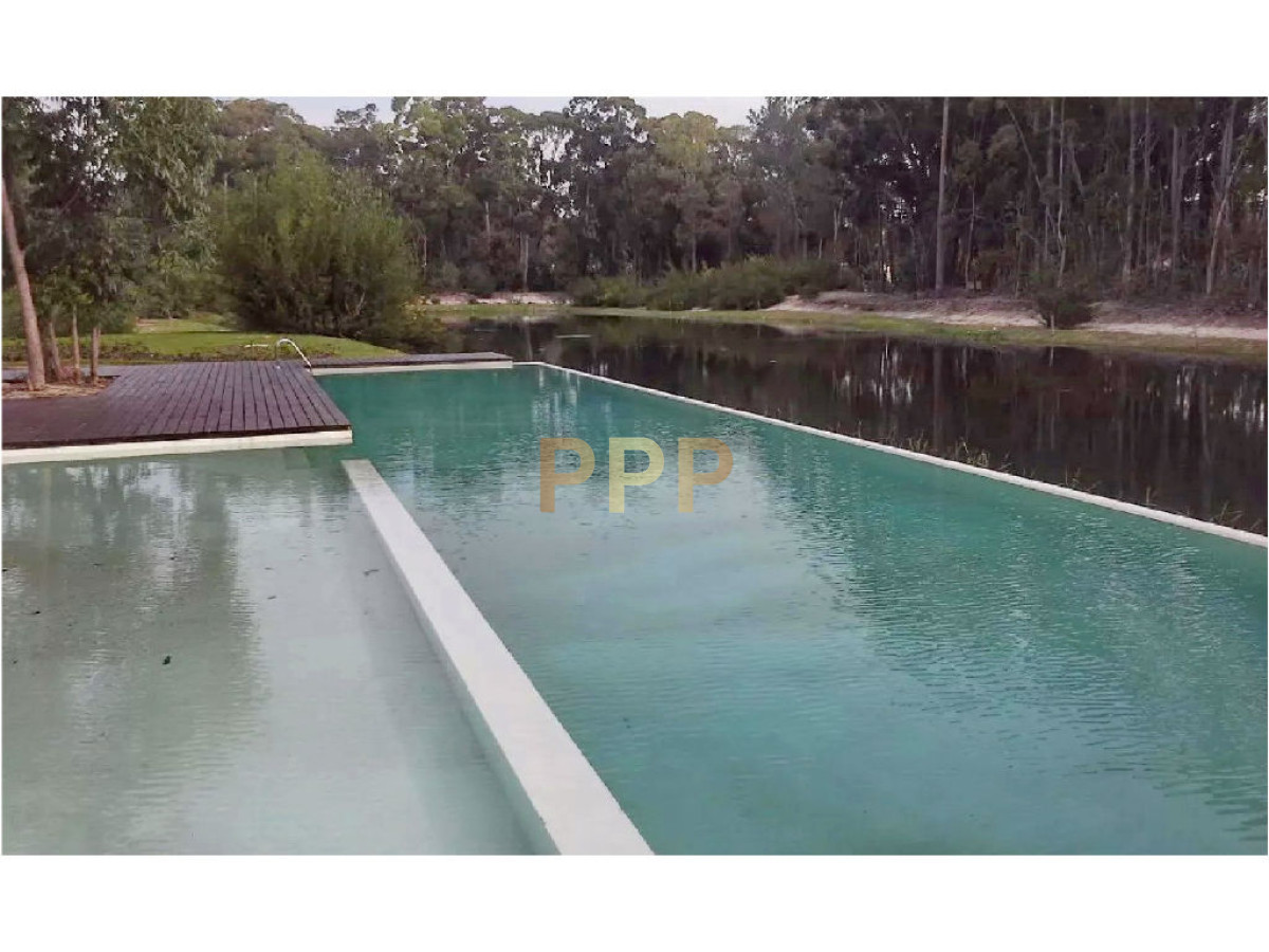 Terreno ID.2030 - Terreno en Punta Ballena, Solanas
