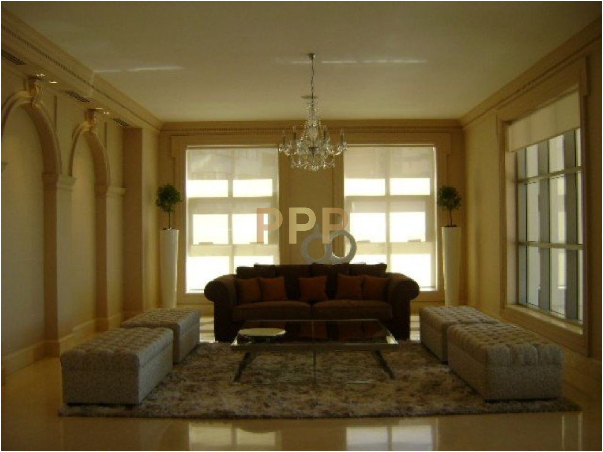 Apartamento ID.2338 - Apartamento de 3 dormitorios, primera linea frente al mar, en alquiler y venta, Punta del Este
