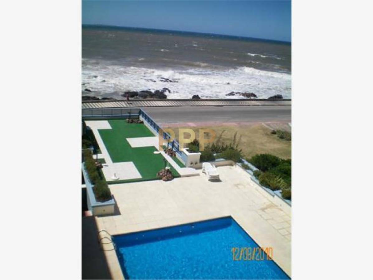 Apartamento ID.1063 - Apartamento en alquiler en Península frente al mar.