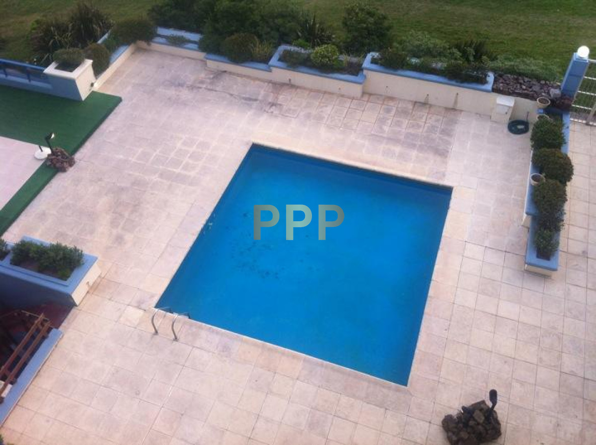 Apartamento ID.1063 - Apartamento en alquiler en Península frente al mar.