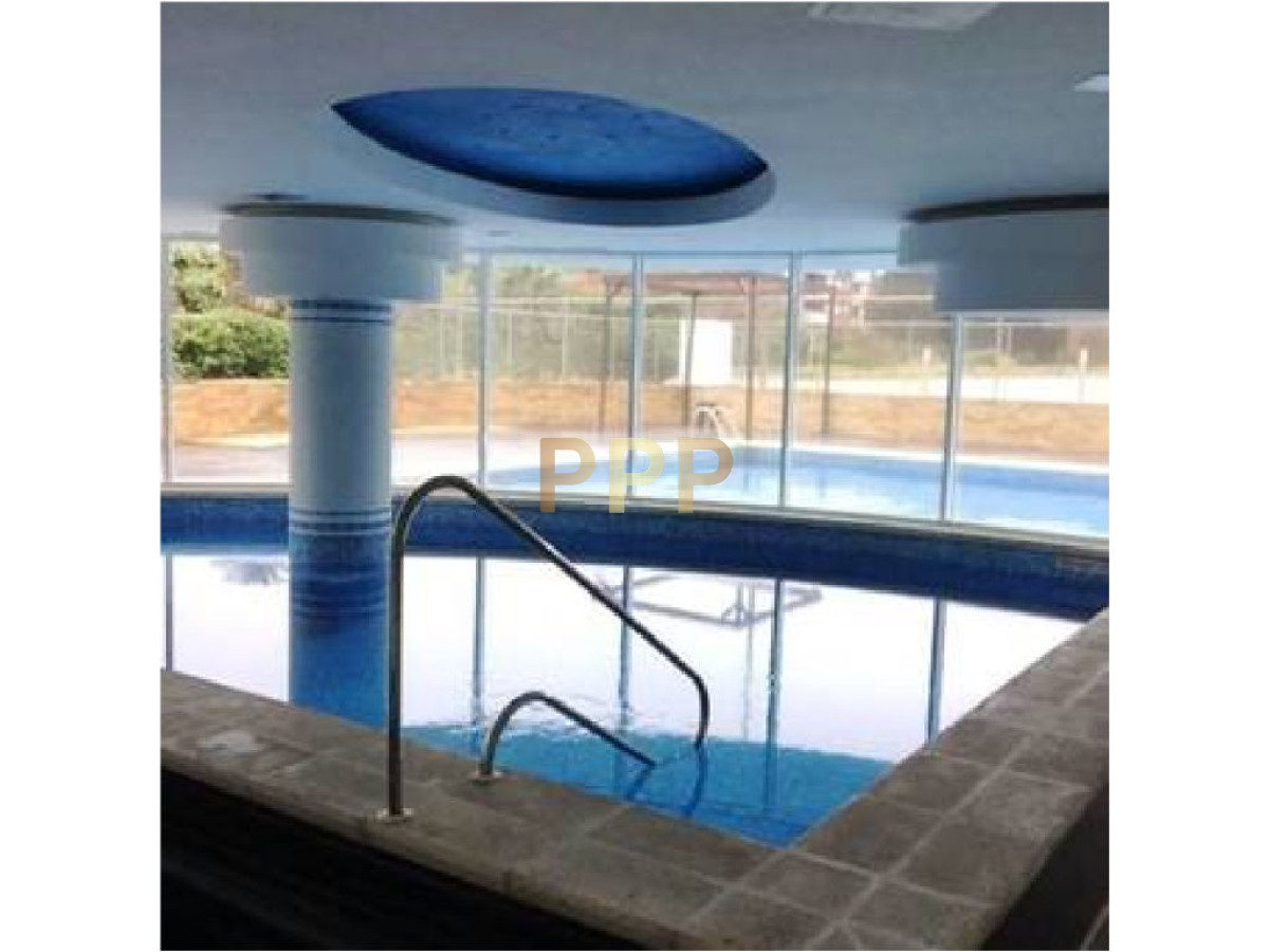 Apartamento ID.209 - Apartamento en Alquiler a una cuadra del mar (Playa Mansa)  en torre nueva, con todos y excelentes servicios .