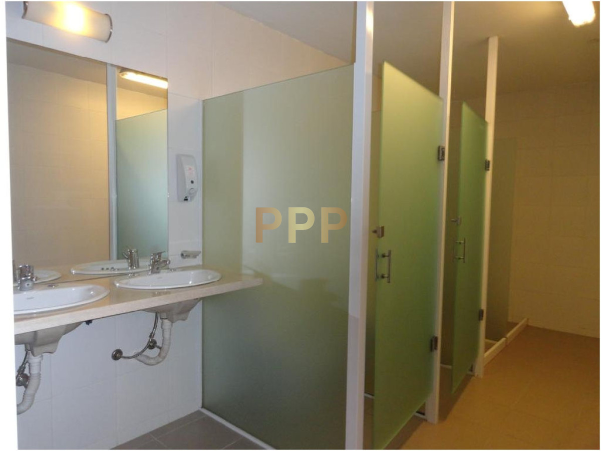 Apartamento ID.41 -  Muy lindo apartamento en piso alto , torre con todos y muy buenos servicios.