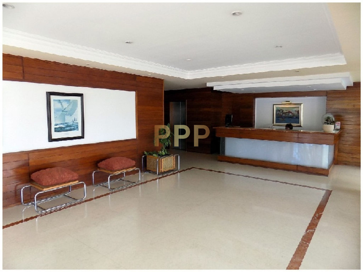 Apartamento ID.1354 - Alquile ya!!! Apartamento en el corazón de la Península, Punta del Este.