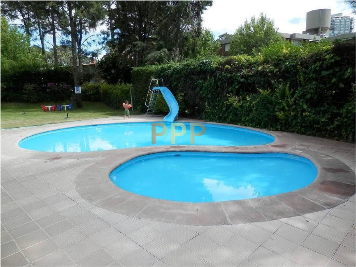 Apartamento ID.1285 - Apartamento de 1 dormitorio en venta o alq. anual en Mansa, Punta del Este.o 